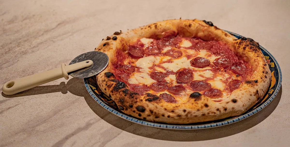 Pizza food typical of Landi's